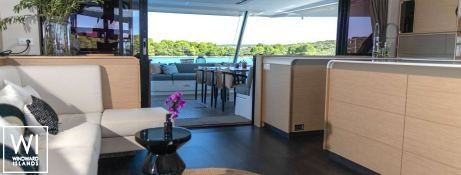 Solomar  Fountaine Pajot Samana 59 Interior 8
