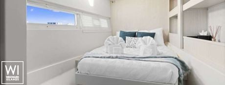 SOMETHING WONDERFUL  Robertson & Caines Leopard  5800 Interior 1