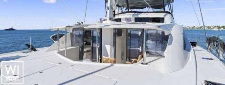 SOMETHING WONDERFUL  Robertson & Caines Leopard  5800 Exterior 1