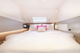 Bali 4.3 MY Catana Catamaran Interior 1