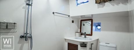 Akoya Pearl    Gulet 30m Interior 17