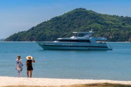 AJAO  Baglietto Yacht 27m Exterior 5