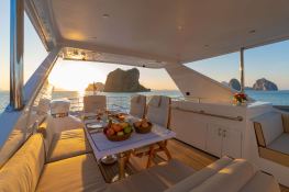 AJAO  Baglietto Yacht 27m Interior 11