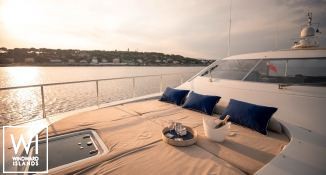 ELLERY A   Leopard Yachts Leopard 24 Interior 6