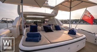 ELLERY A   Leopard Yachts Leopard 24 Interior 8