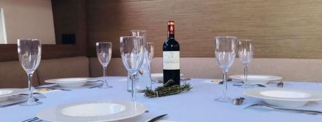 Mahina 3  CNB Bordeaux 21m Interior 1