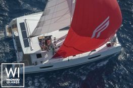 Isla 40 Fountaine Pajot Exterior 3