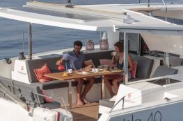 Isla 40 Fountaine Pajot Interior 3