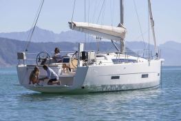 Dufour 430 Dufour Yachts Exterior 3