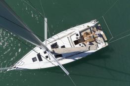 Dufour 430 Dufour Yachts Exterior 6