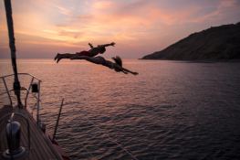 Aphrodite  Vitters Sloop 28m Exterior 6