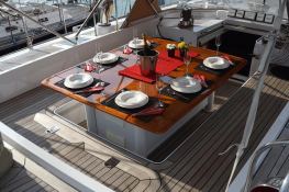 Aphrodite  Vitters Sloop 28m Interior 13