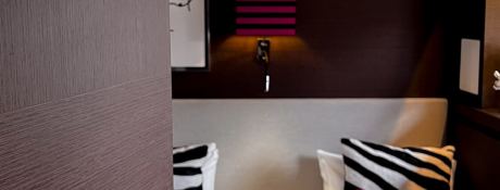 Romy One  Jeanneau Prestige 680 Interior 1