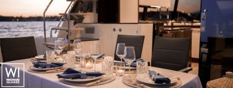 APOLLONIA  Jeanneau Prestige 680 Exterior 7