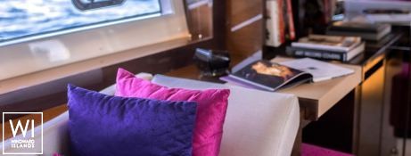 APOLLONIA  Jeanneau Prestige 680 Interior 11