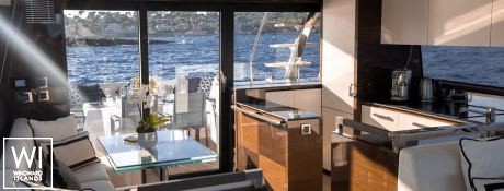 APOLLONIA  Jeanneau Prestige 680 Interior 19