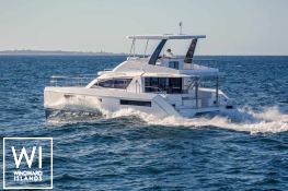 Leopard Power 43 Robertson & Caines Exterior 3