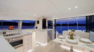 New horizon  Robertson & Caines Leopard Power 43 Interior 2