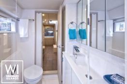 Leopard Power 43 Robertson & Caines Interior 8