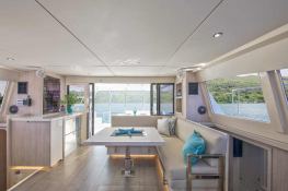 New horizon  Robertson & Caines Leopard Power 43 Interior 15