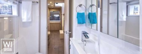 New horizon  Robertson & Caines Leopard Power 43 Interior 4