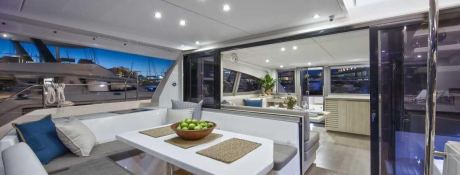 Leopard Power 43 Robertson & Caines Interior 7