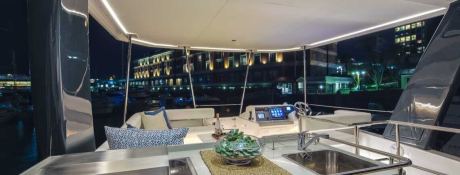 Leopard Power 43 Robertson & Caines Exterior 14