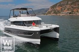 MY 40 Fountaine Pajot Exterior 2