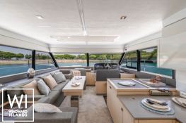 MY 40 Fountaine Pajot Interior 4