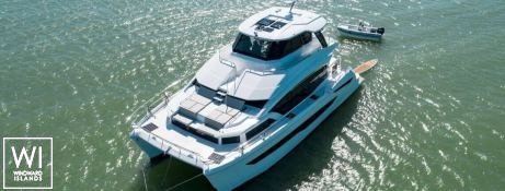 TIAMO  Aquila Powercat 54 Exterior 4