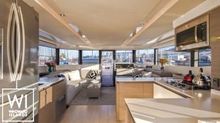 Leopard 53 Powercat Leopard Yachts Interior 10