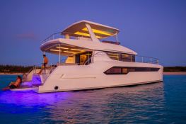 Leopard 53 Powercat Leopard Yachts Exterior 7