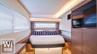 Leopard 53 Powercat Leopard Yachts Interior 7