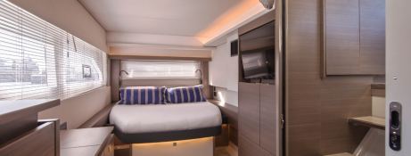 Leopard 53 Powercat Leopard Yachts Interior 3