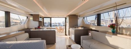 Leopard 53 Powercat Leopard Yachts Interior 8