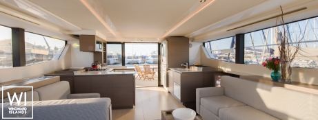 Leopard 53 Powercat Leopard Yachts Interior 8