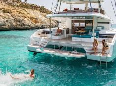 Lagoon 55 catamaran Charter