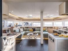 Lagoon 55 catamaran Charter Salon