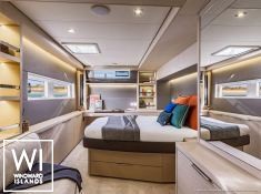 Lagoon 55 catamaran Charter Salon