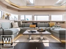 Lagoon 55 catamaran Charter Salon