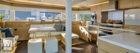 VALIUM 55  Lagoon Catamaran Lagoon 55 Interior 21