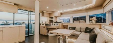 TRI WING  Lagoon Catamaran Lagoon 55 Interior 1
