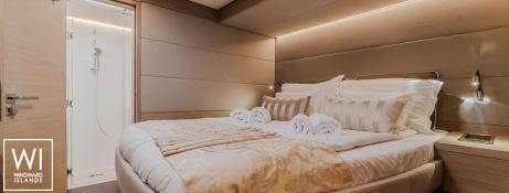 TRI WING  Lagoon Catamaran Lagoon 55 Interior 1