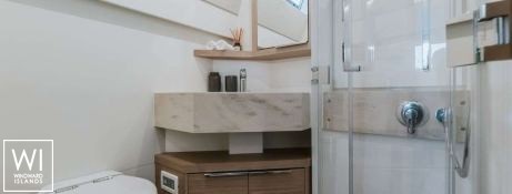 TRI WING  Lagoon Catamaran Lagoon 55 Interior 1