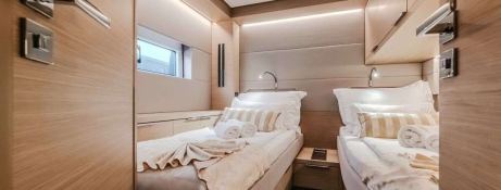 TRI WING  Lagoon Catamaran Lagoon 55 Interior 1