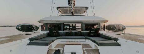 TRI WING  Lagoon Catamaran Lagoon 55 Exterior 1