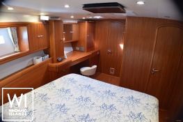 Terra di Mezza III  Solaris Sail 72 Interior 11
