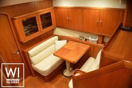 Terra di Mezza III  Solaris Sail 72 Interior 20