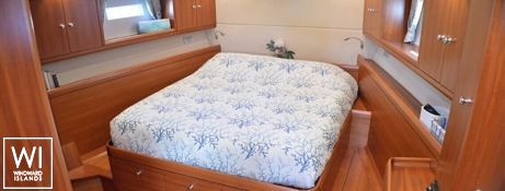 Terra di Mezza III  Solaris Sail 72 Interior 1