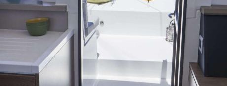 OLIVIA  Catana Catamaran Bali 4.4 Interior 11